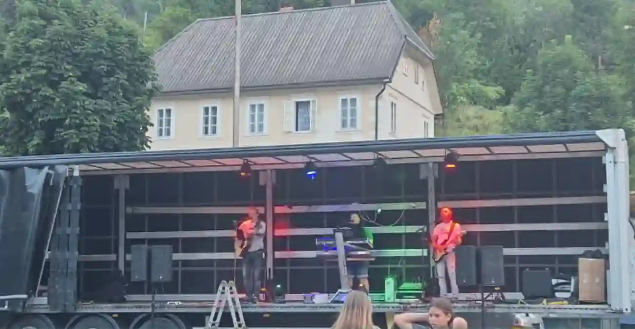 Večernja zabava u Čabru